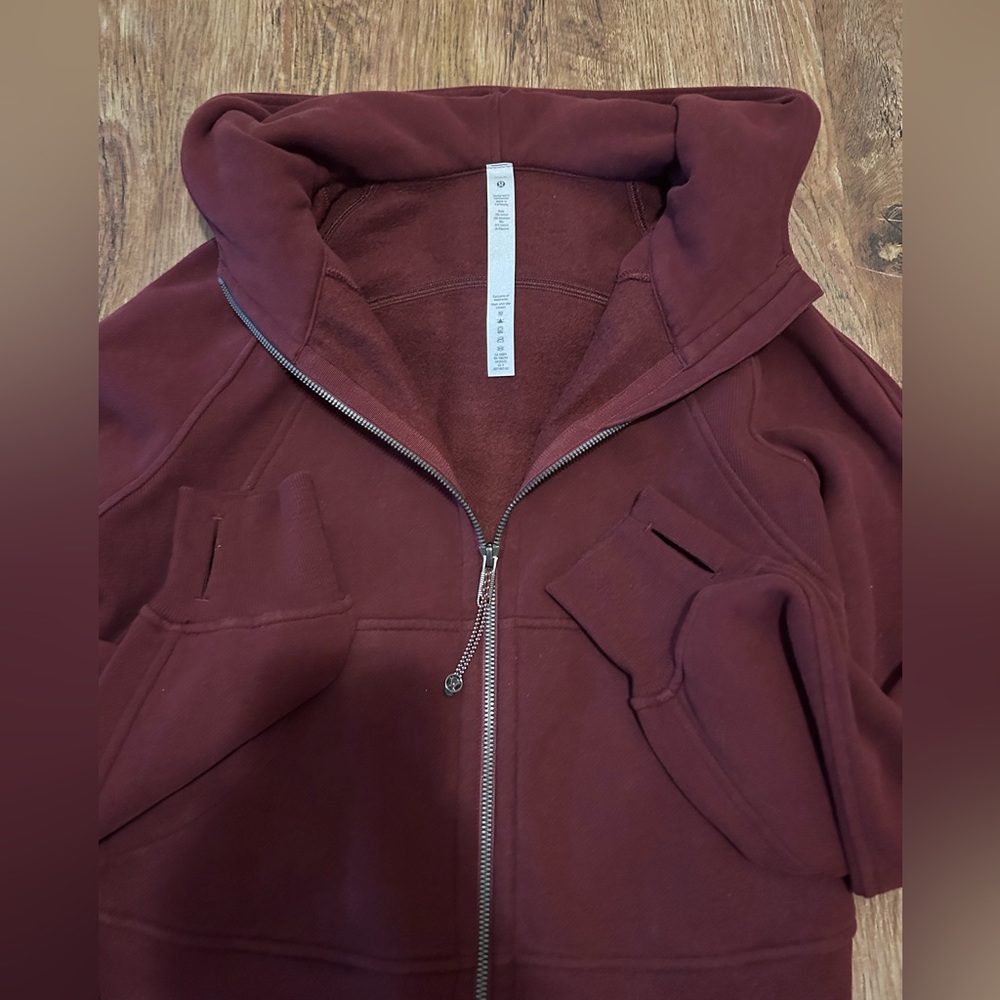 Lululemon Oversized Scuba Full: xs/sm
